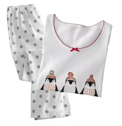 Roztomilé dámske pyžamo